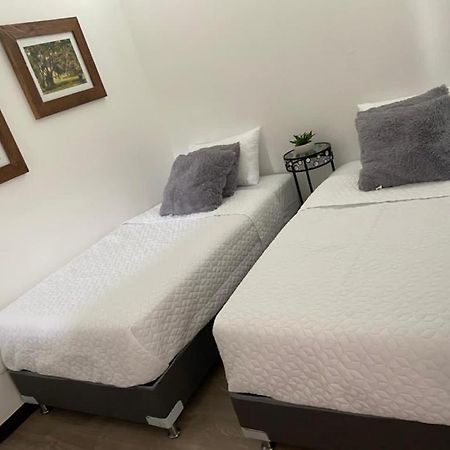 Apto 307 Metroloft Armenia Apartman Kültér fotó